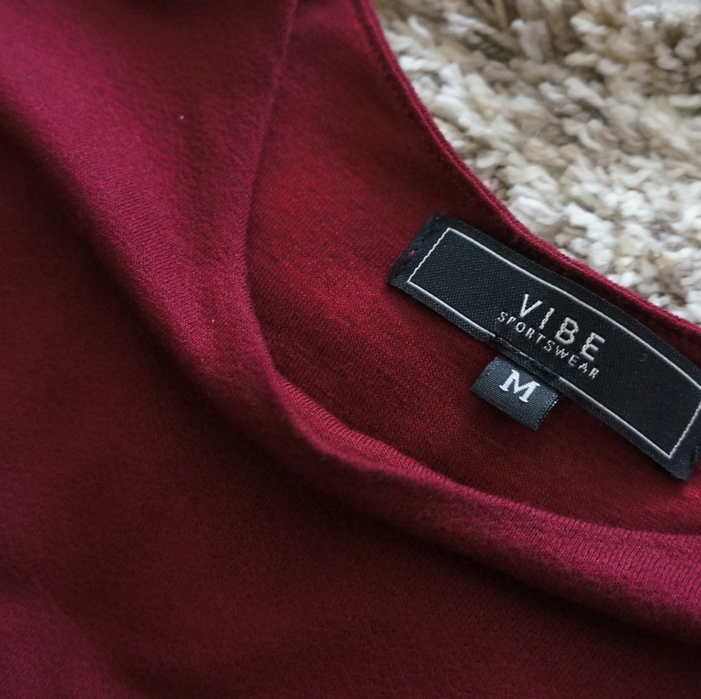Maroon kneelength dress